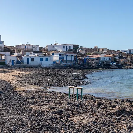 Casa Cueva * La Oliva